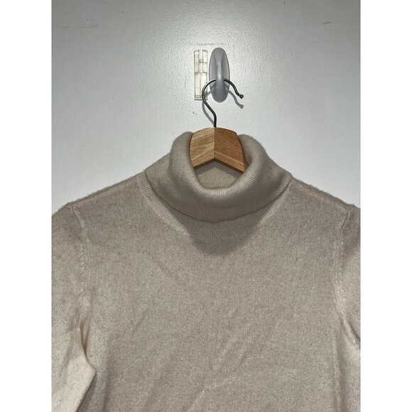 Belle France Cream Cashmere Turtleneck Pullover Women's Sweater Size M - Picture 3 of 9